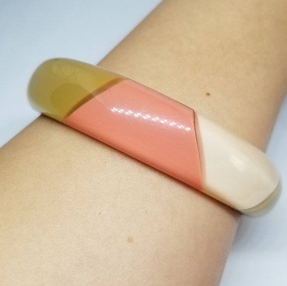 H&M Light Tan, Pink & Cream Bangle - Picture 2 of 8